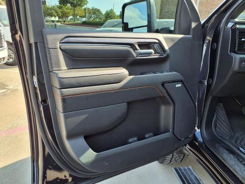 Used 2024 GMC Sierra 2500 AT4 w/ AT4 Premium Plus Package AWD/4WD image 21