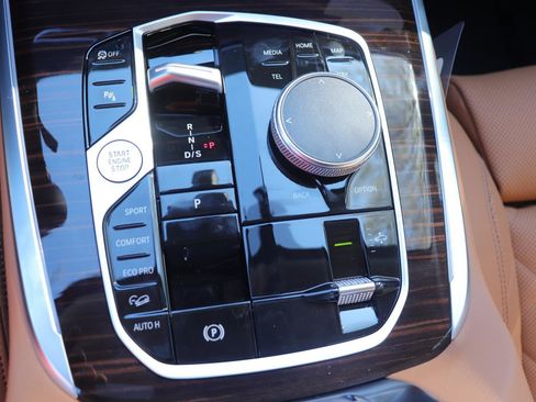 New 2026 BMW X7 xDrive40i image 42