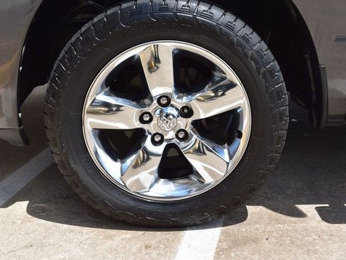 Used 2018 RAM 1500 Express image 11