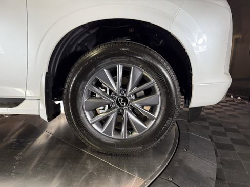 New 2026 INFINITI QX80 Pure RWD image 10