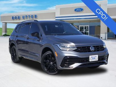 Used 2022 Volkswagen Tiguan SE R-Line