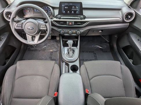 Used 2020 Kia Forte LXS image 17
