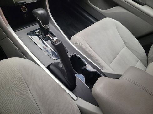 Used 2015 Honda Accord EX image 26