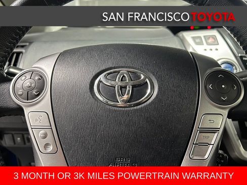 Used 2015 Toyota Prius V Four FWD image 30