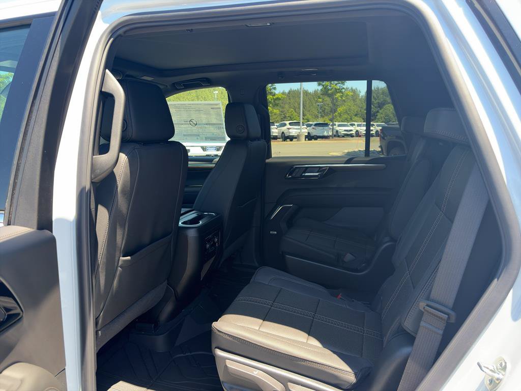 New 2026 Chevrolet Tahoe High Country w/ Sun And Tow Package AWD/4WD image 33