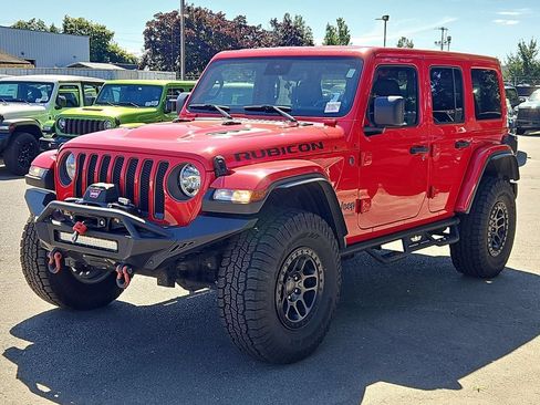Used 2021 Jeep Wrangler Unlimited Rubicon w/ Xtreme Recon 35" Tire Package AWD/4WD image 3