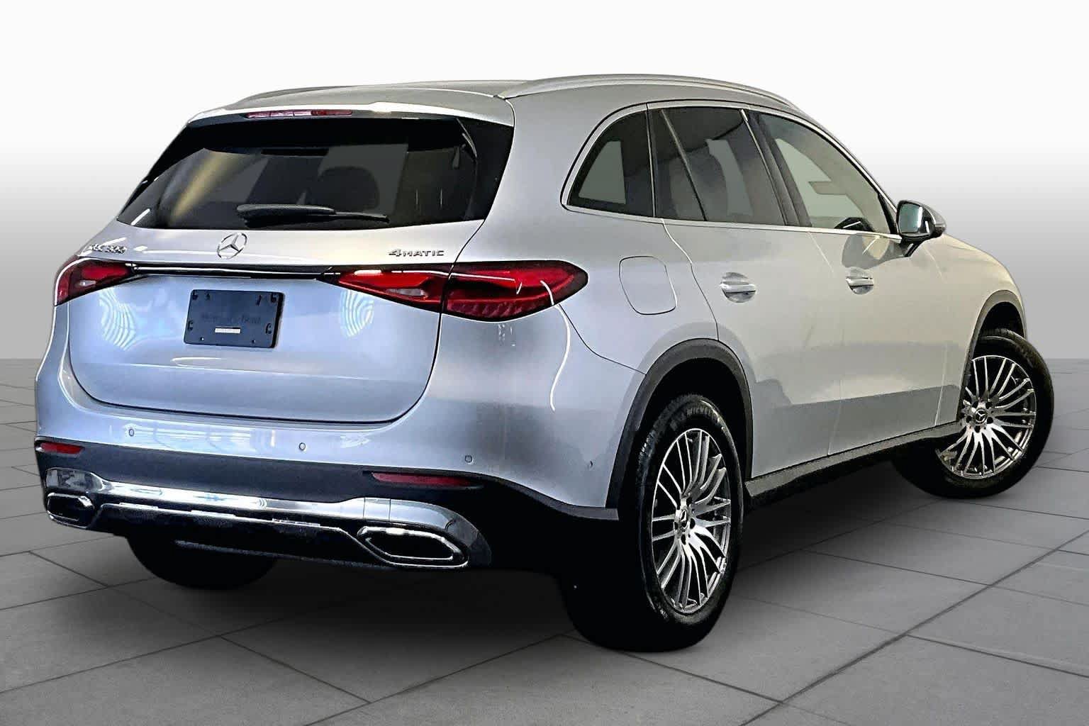Certified 2026 Mercedes-Benz GLC 300 4MATIC image 13