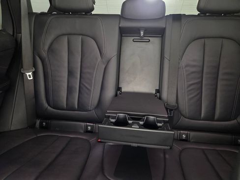 Used 2022 BMW X5 xDrive40i w/ M Sport Package AWD/4WD image 22