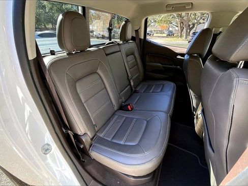 Used 2022 GMC Canyon Denali image 22