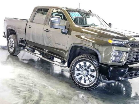 Certified 2022 Chevrolet Silverado 2500 Custom w/ Custom Value Package AWD/4WD image 5
