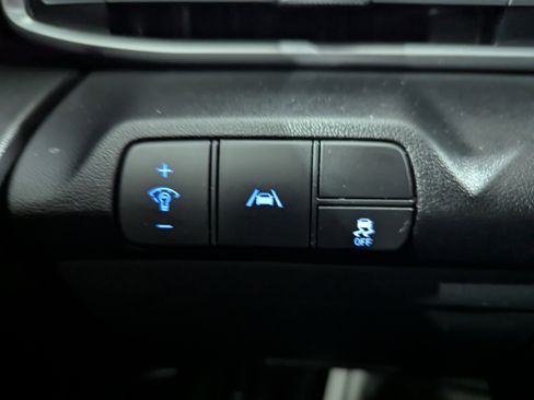 Used 2022 Hyundai Elantra SEL w/ Convenience Package image 14