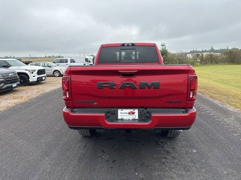 New 2026 RAM 2500 Laramie AWD/4WD image 4