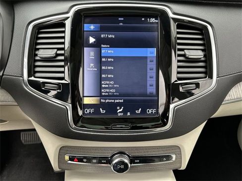 Used 2021 Volvo XC90 T8 Inscription w/ Lounge Package image 16