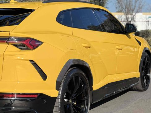Used 2021 Lamborghini Urus image 63