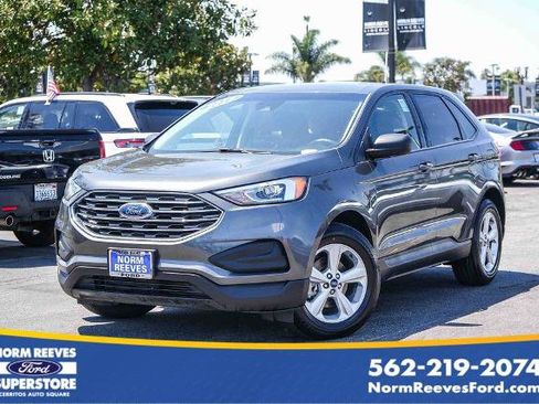Certified 2019 Ford Edge SE FWD image 1
