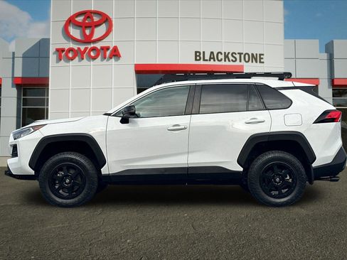 Used 2021 Toyota RAV4 TRD Off-Road w/ TRD Off-Road Weather Package AWD/4WD image 6