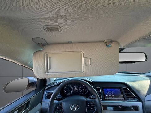 Used 2015 Hyundai Sonata SE w/ Option Group 09 FWD image 34