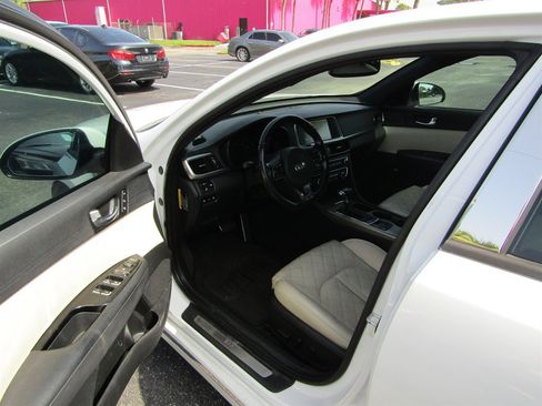 Used 2016 Kia Optima SX w/ Chrome Wheel Package FWD image 10