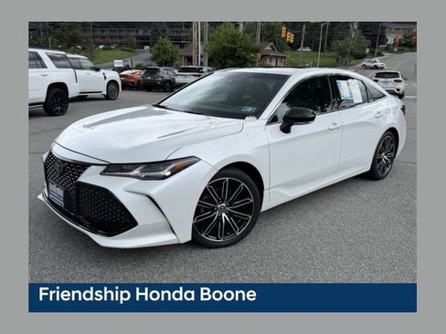 Used 2019 Toyota Avalon Touring w/ Advanced Safety Package FWD image 1