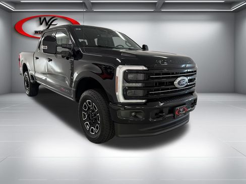 New 2026 Ford F250 Platinum AWD/4WD image 3