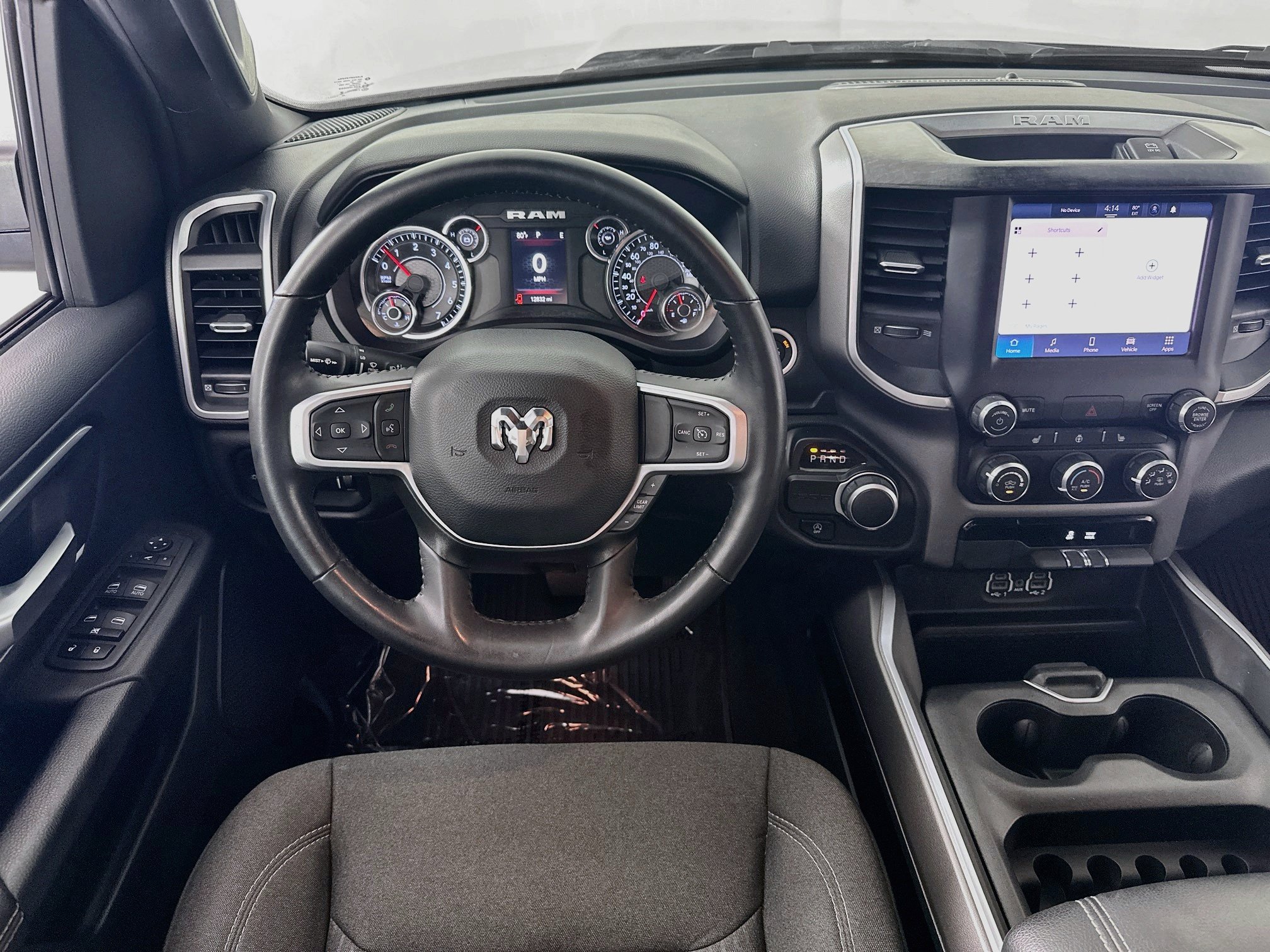 Used 2023 RAM 1500 Big Horn RWD image 21