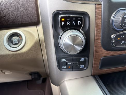Used 2014 RAM 1500 Laramie w/ Convenience Group AWD/4WD image 26