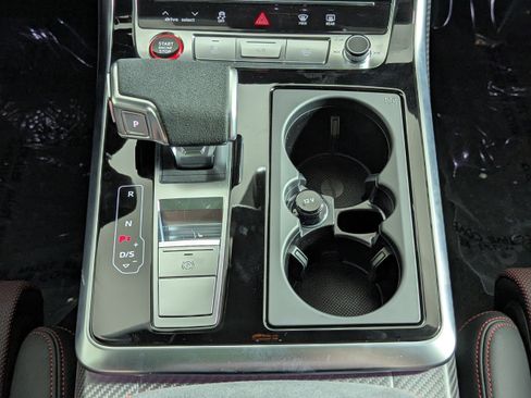 New 2026 Audi RS Q8 performance image 17