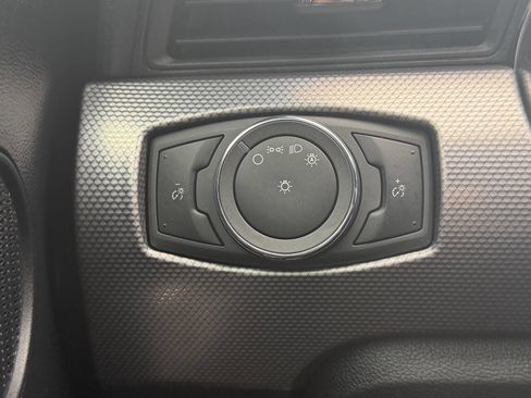 Used 2018 Ford Mustang Coupe w/ Equipment Group 101A RWD image 24