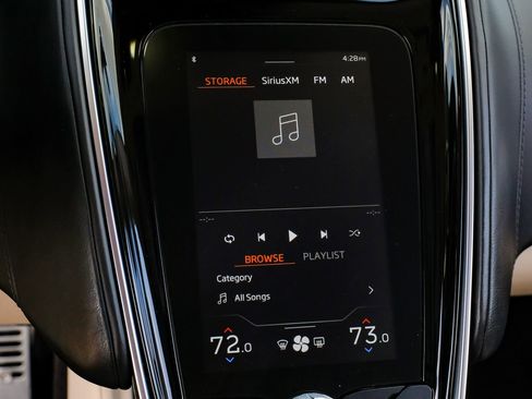 Used 2021 McLaren GT RWD image 24