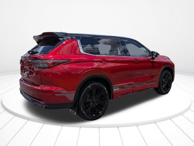 New 2026 Mitsubishi Outlander AWD image 3