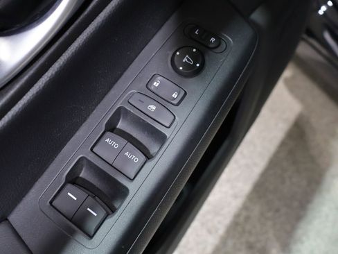 Used 2024 Honda CR-V EX image 14