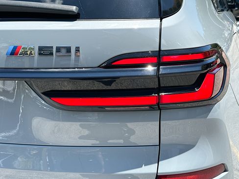 Certified 2024 BMW X7 M60i w/ Executive Package AWD/4WD image 34