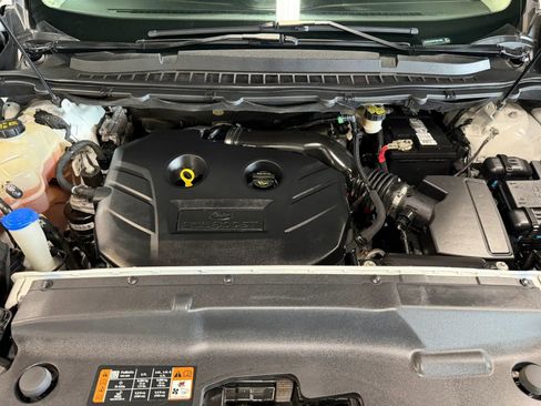 Used 2015 Ford Edge Titanium w/ Equipment Group 302A image 22