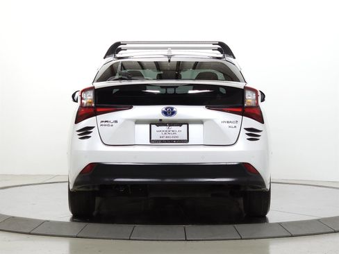 Used 2022 Toyota Prius XLE w/ Advanced Technology Package AWD/4WD image 7