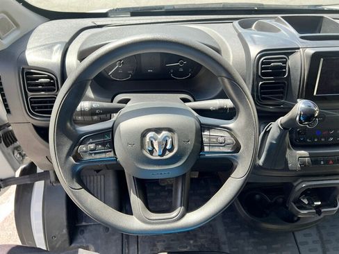 Used 2024 RAM ProMaster 2500 w/ Convenience Group image 24