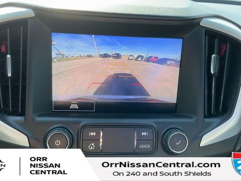 Used 2022 GMC Terrain SLT FWD image 24