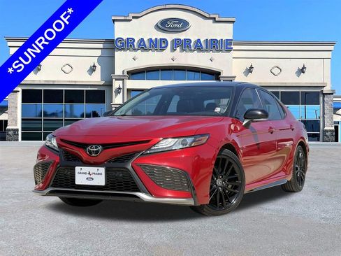 Used 2021 Toyota Camry XSE w/ Navigation Package image 1