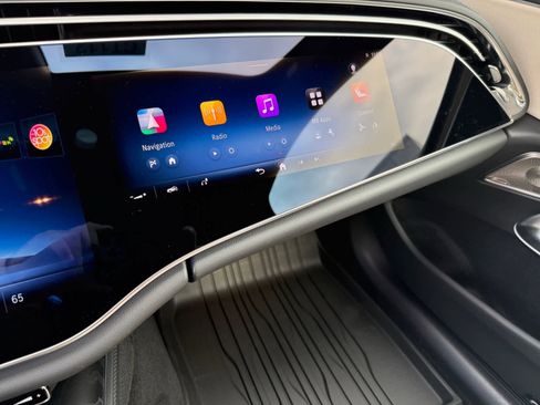New 2026 Mercedes-Benz E 350 4MATIC Sedan image 19