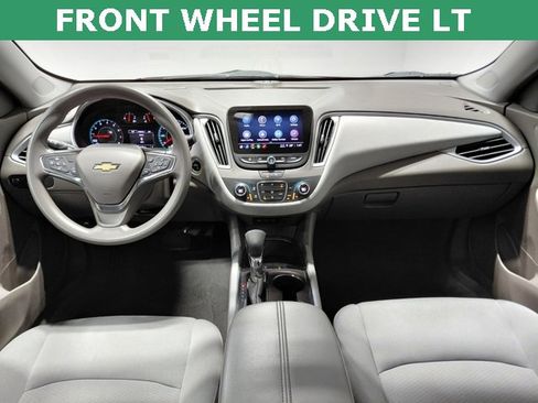 Certified 2025 Chevrolet Malibu LT image 2