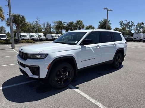 New 2026 Jeep Grand Cherokee L Limited RWD image 7