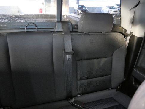 Used 2018 GMC Sierra 1500 SLE image 14