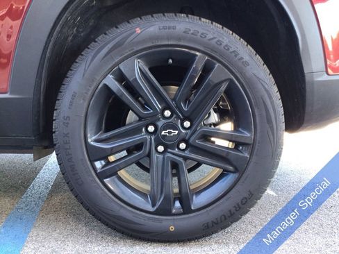 Used 2024 Chevrolet Trax ACTIV w/ Driver Confidence Package FWD image 19