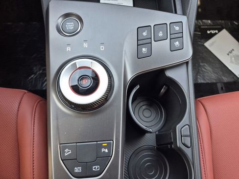 New 2026 Kia Sportage SX Prestige image 9