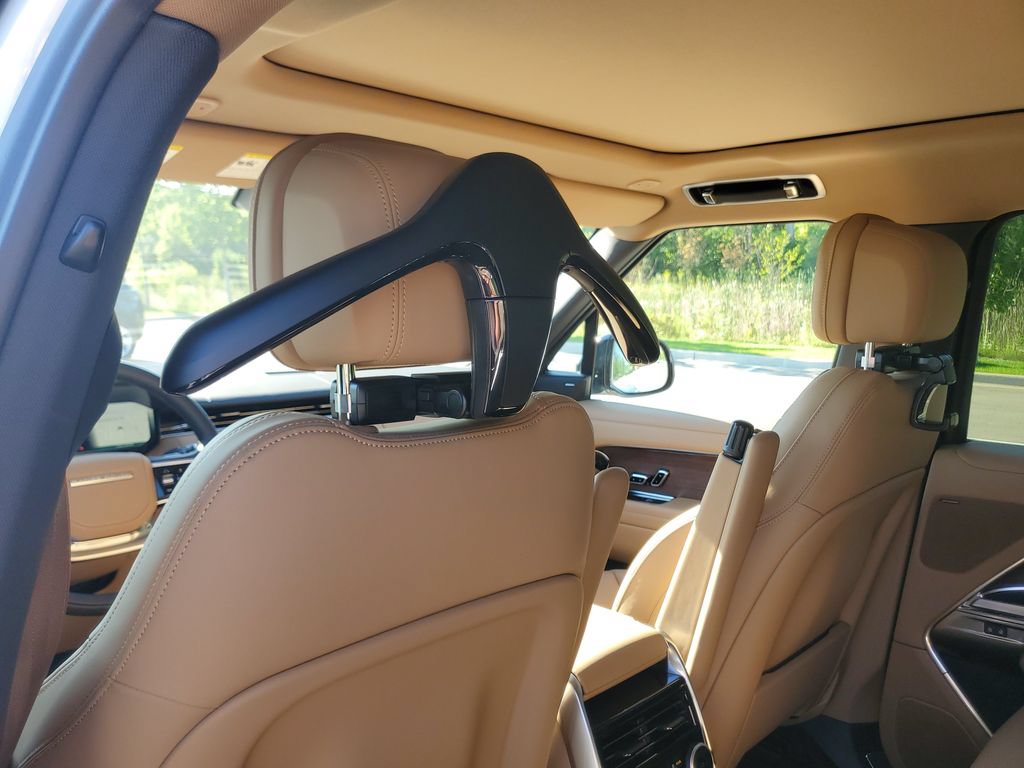 New 2026 Land Rover Range Rover SE AWD/4WD image 25