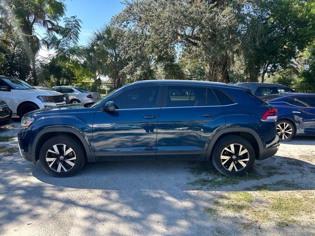 Used 2021 Volkswagen Atlas Cross Sport SE FWD image 15