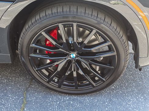 New 2026 BMW X6 xDrive40i w/ Premium Package AWD/4WD image 9