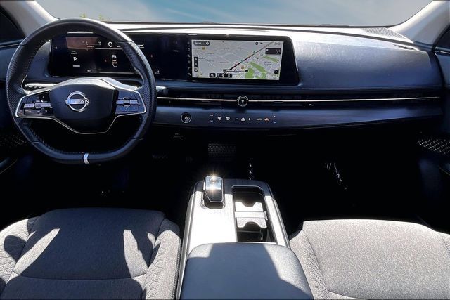 Certified 2023 Nissan Ariya FWD image 7