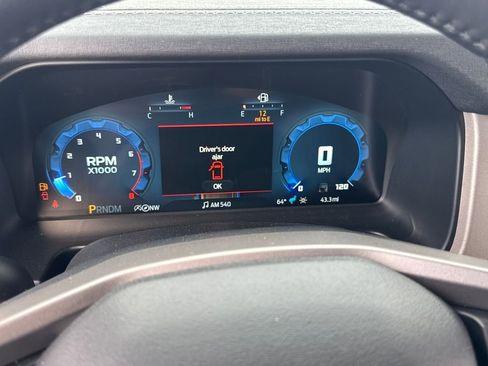 New 2025 Ford Bronco Outer Banks w/ Sasquatch Package image 27