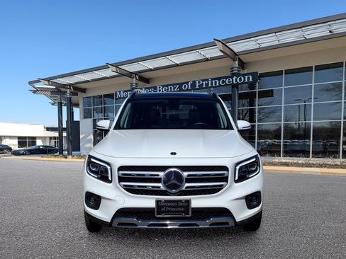 Certified 2022 Mercedes-Benz GLB 250 4MATIC image 8