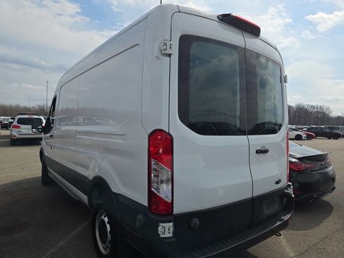 Used 2019 Ford Transit 250 148 Medium Roof image 6